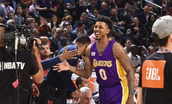 的速度感与 的速度感与