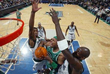 案例上看 案例上看